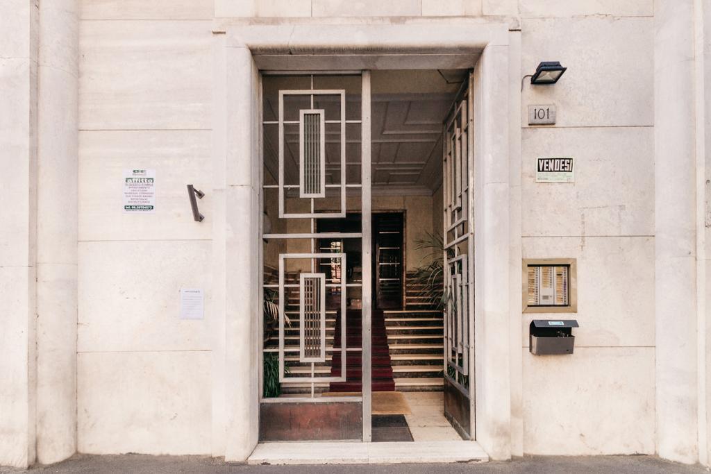 Bed and Breakfast Adriano Augusto Roma Exterior foto