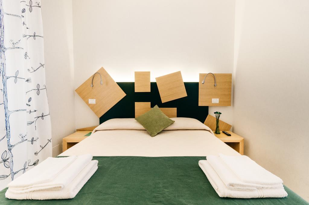 Bed and Breakfast Adriano Augusto Roma Habitación foto